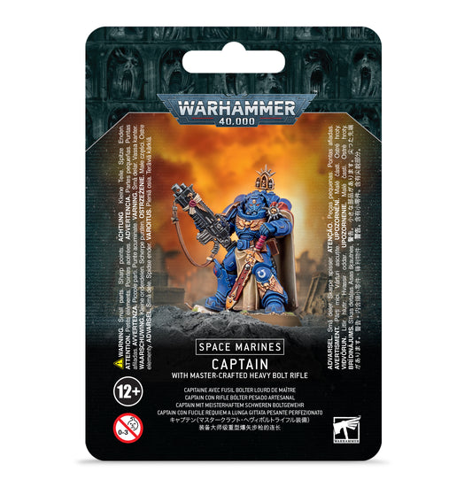 Warhammer 40,000- Space Marines- Captain In Gravis Armour